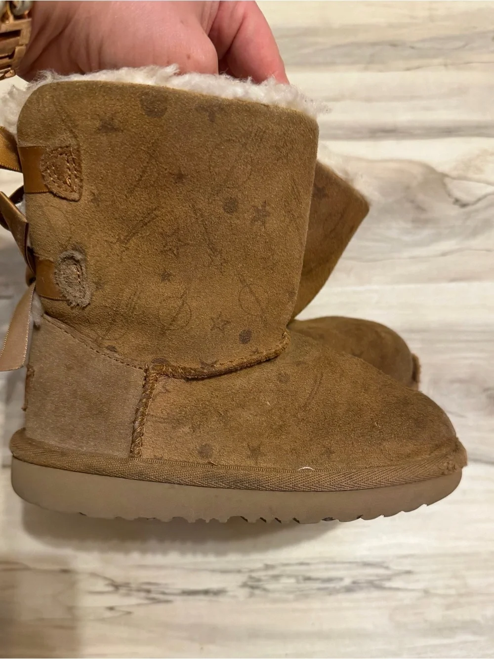 UGG cute kids